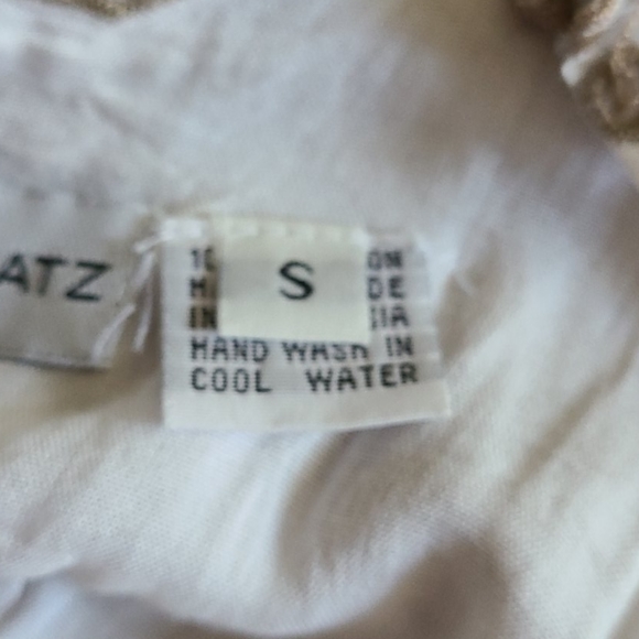 Tamara Catz Floral Embroidered Dress - Picture 11 of 15